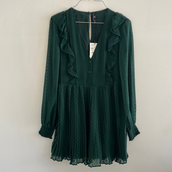 Zara Dresses & Skirts - Dress
